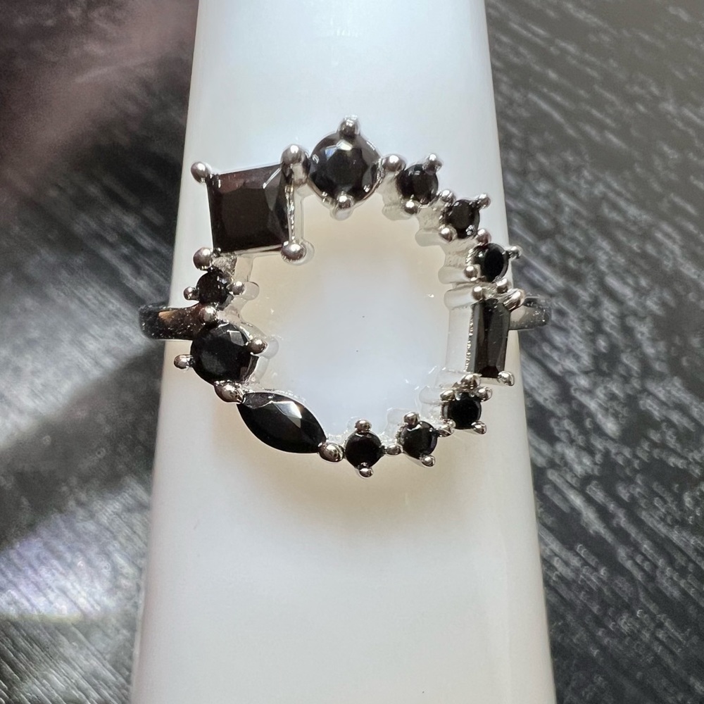 Dainty 925 Sterling Silver Open Circle Ring Size 8